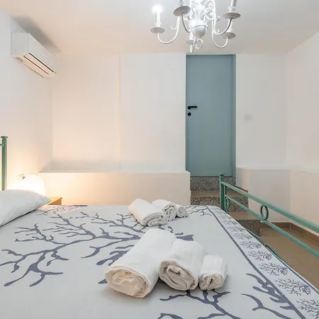 Ponenti Villa